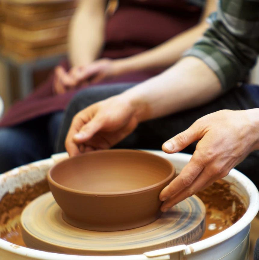 Основы работы на гончарном круге (40 ак.ч.)