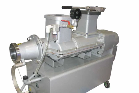 Exstruder-dlya-glini- Nidec (Shimpo) NVA 04S-2