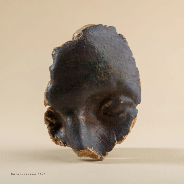 90009 Megfeketedes-1