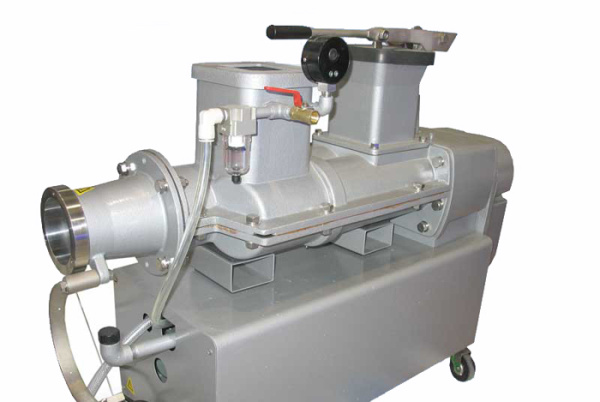 Exstruder-dlya-glini- Nidec (Shimpo) NVA 04S-2